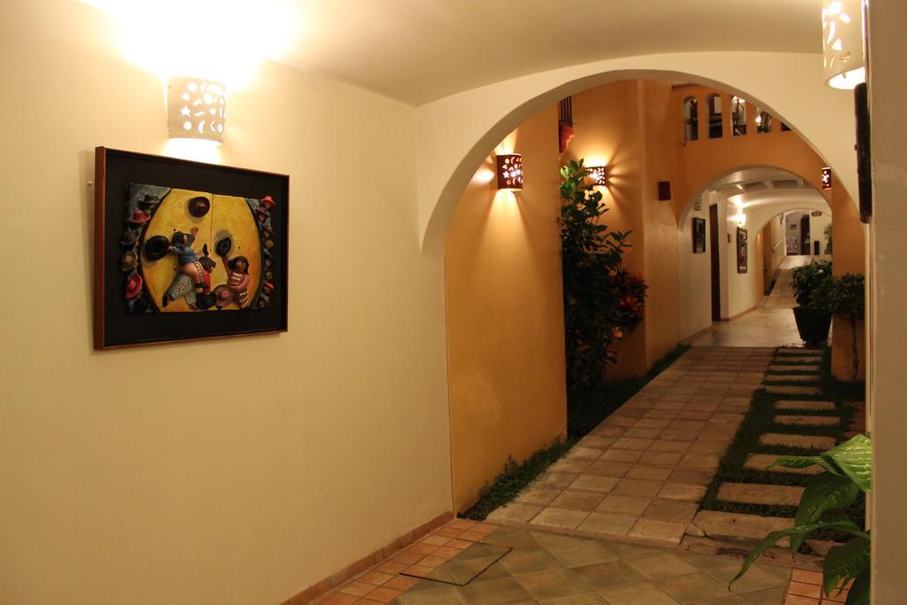 Hotel Casa Conzatti Oaxaca Екстериор снимка